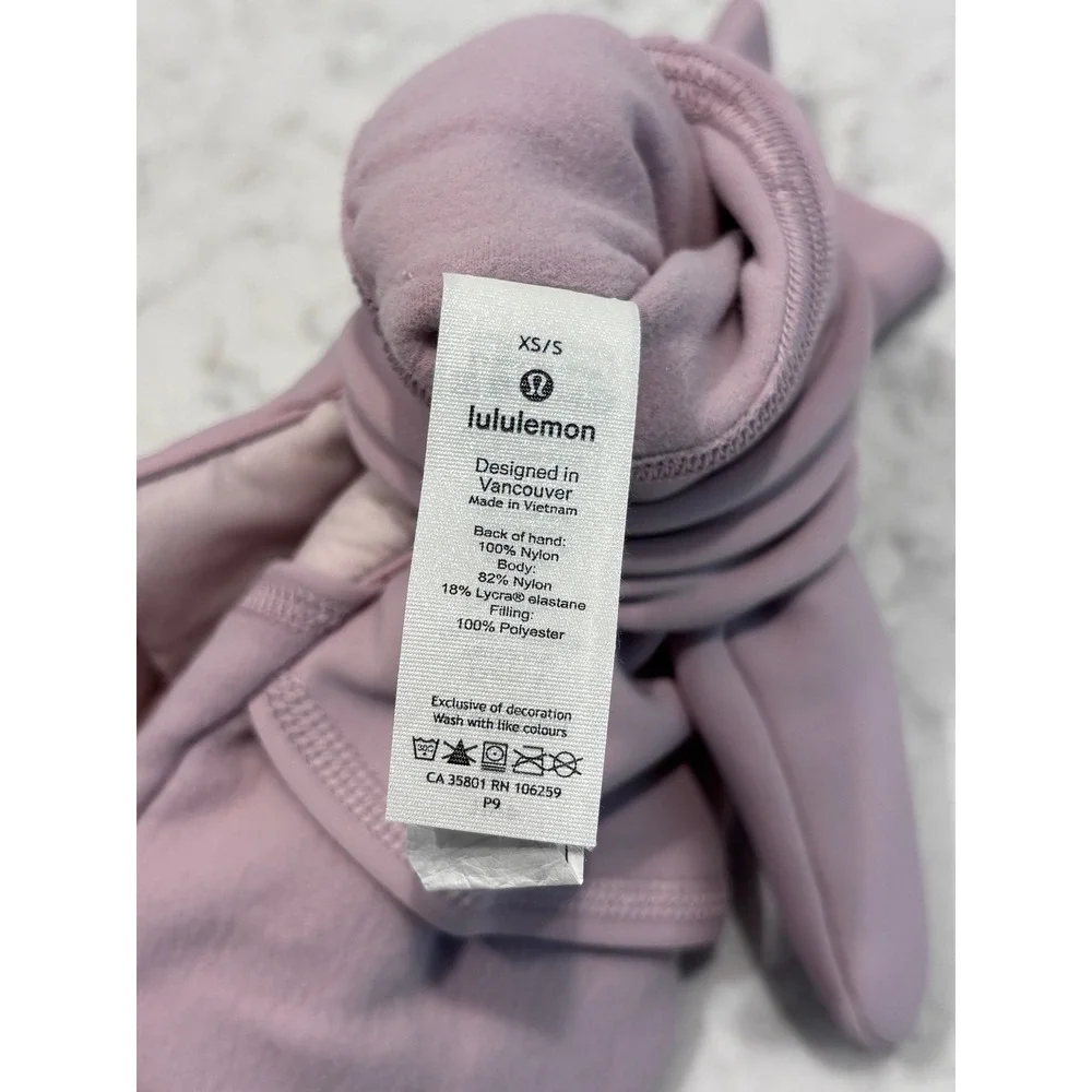 Lululemon Down For It All Mittens Purple Quilted Puffer Gloves XS S Lavender